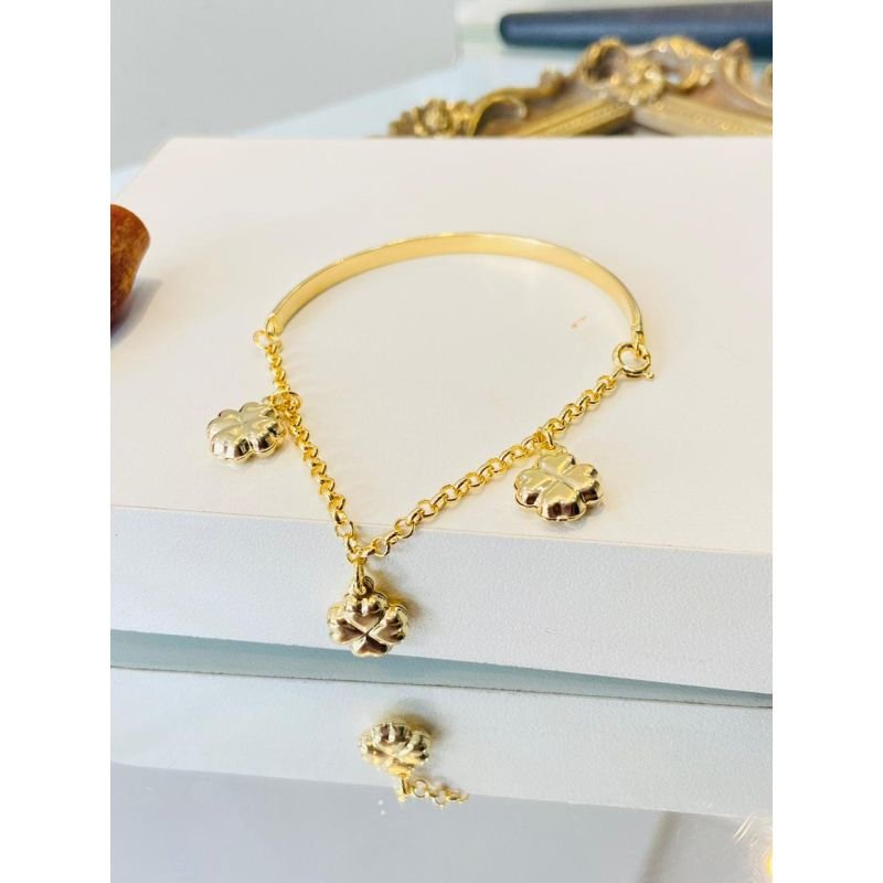 Bracelete Com Pingentes